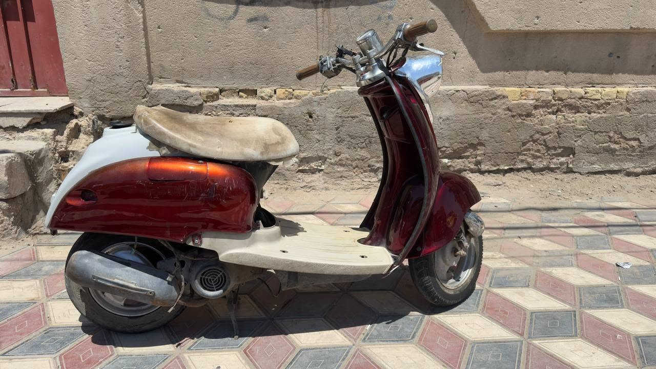 سلام عليكم اخوان
دراجه مصرية  كلشي شغال ما عدى الكهربائيات
مجفته
دراجه شغالة وكلشي مابيها شغل واطلع
السعر خاص


**إذا كنت صاحب هذا الإعلان وتريد حذفه لأي سبب، رجاءا أرسل رسالة إلى الدعم الفني**