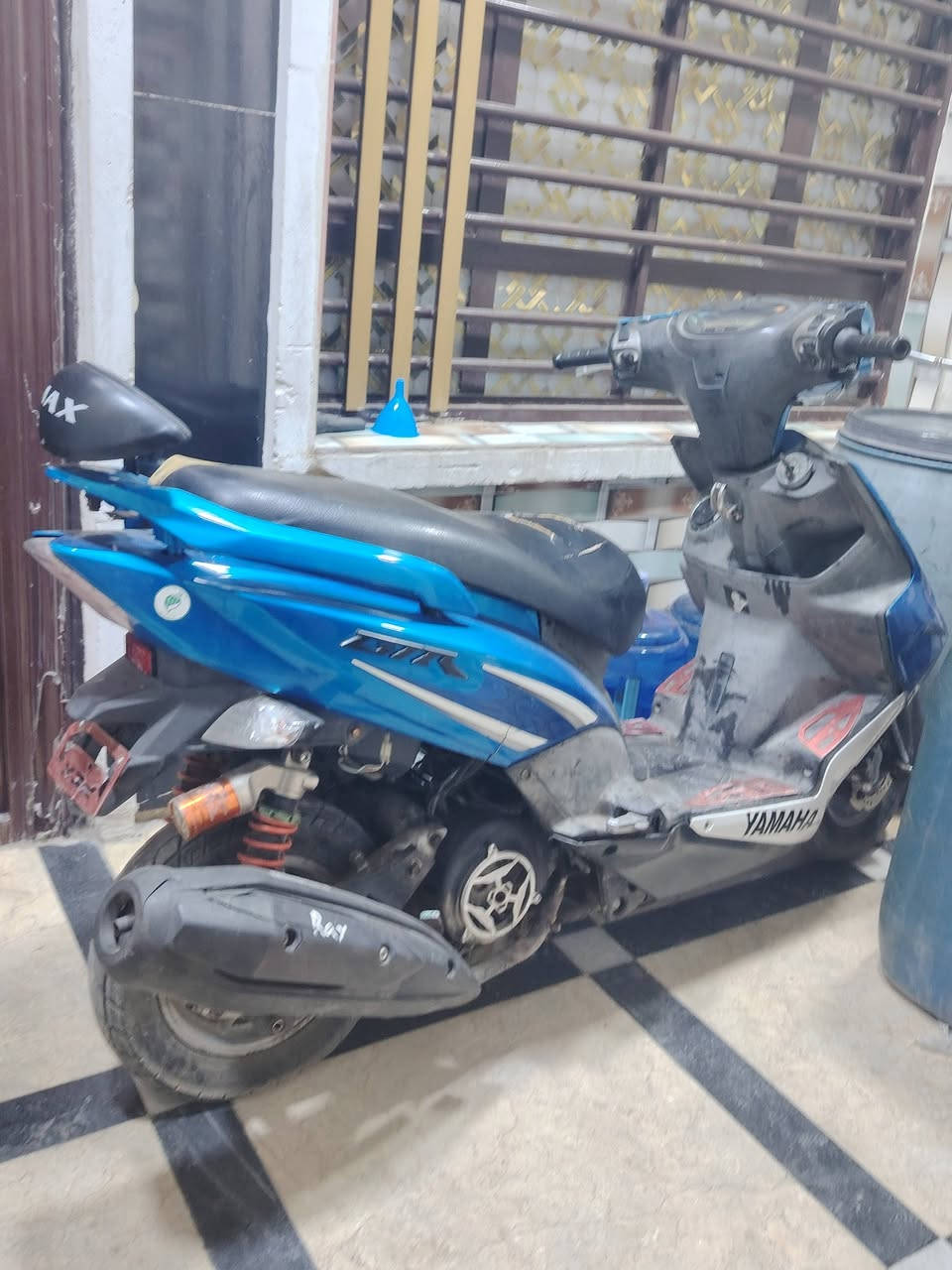 كوم حديد جاي امشي وطفت ماعرف شبيها السعر 450 قفل واتساب ***********
