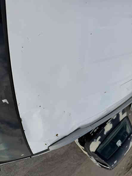 توسان خليجي موديل 15رقم واسط صار بيه حادث ابيعه على وضعه سيارة شغاله وتمشي مكانه سيارة بغداد *********** سعره 98 مجال قليل
