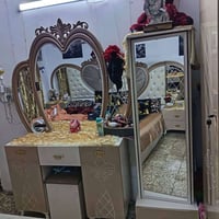 غرفة نوم • للبيع • نضيفه
