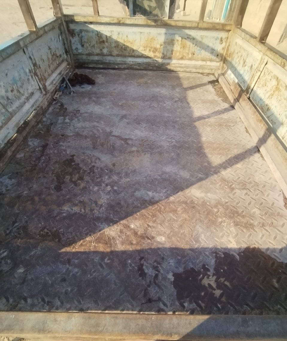 ستوته للبيع 2010 رقم اسود وسنويه مكاتبه فقط سعر 700 كهربائيات شغاله باب بدي مابيه محرك نضيف شاصي مكفول مكاني النجف الحيدريه عمود 411 ***********
