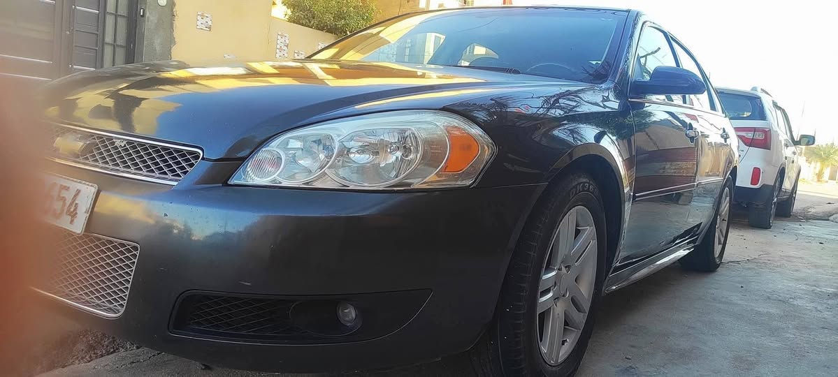 سلام عليكم للبيع شوفرليت امباله ٢٠١٦ وارد امريكي 
 حادث موضح بسونر  السياره  والصور موجوده  السياره جاهزه وجديده بلادي وكلشي شغال المحرك 3.600 ما مفتوح وجديده 
 رقم بغداد باسمي مكان بعقوبة حى المصطفى   
   ***********      سعرها ١٠٥$ وبيه مجال
