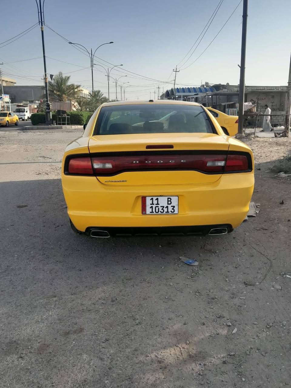 جارجر مديل2013
رقم بغداد خطه سماوه بصره
سياره نضيفه وجاهزة كبل لشارع
تخم تاير جديد تبريد ثلج 
مكينه كير شرط سعر سياره 153شراي يتصل ومتوجد خاص سونار موجود ***********
