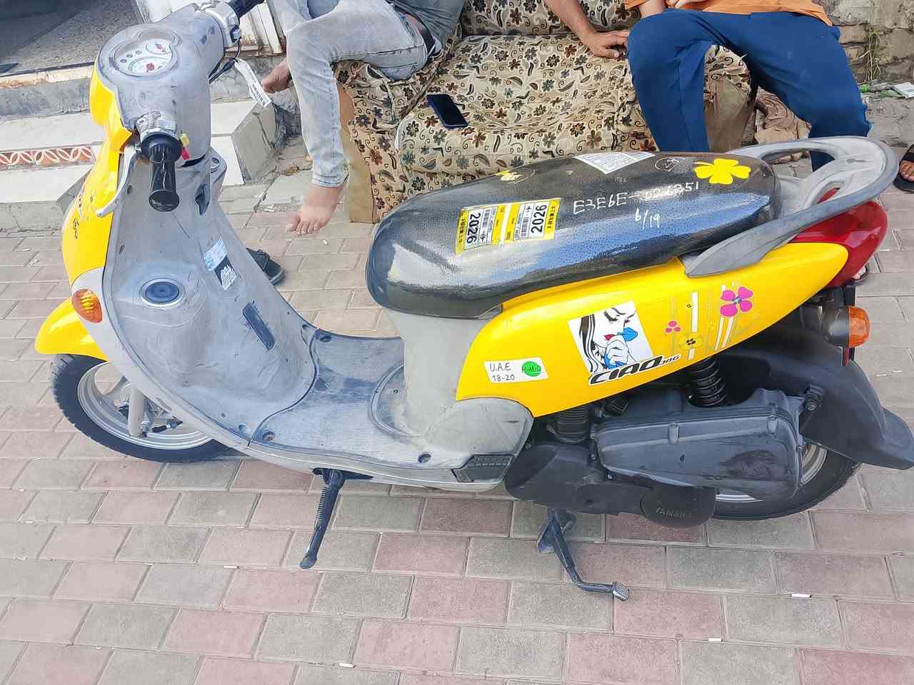 فله رمبه دراجه على البلاد كفرات الاصليه موجوده  لونهم مشمشي السعر 950 وبيه مجال
*********** عنوان كوت انوار الصدر
