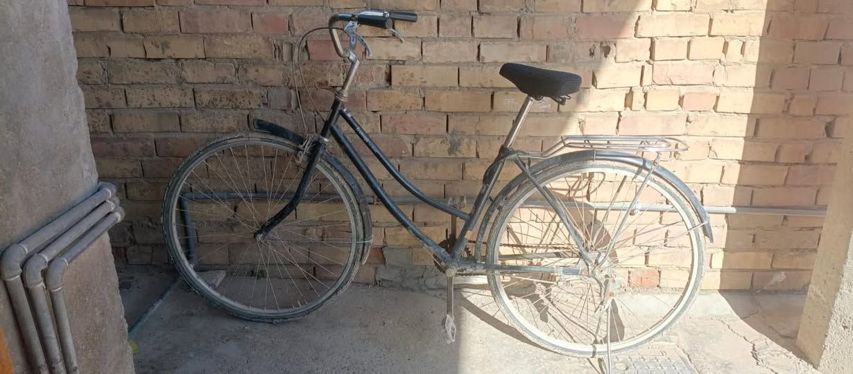 سلام عليكم
بايسكل ياباني قوي بايسكل مرتب كلشي مكفول من الصبغ كشن جديد بس التاير الوره بنجر سعره 60 الف وبي مجال مكاني بابل قرب كراج الموحد رقمي *********** وبي واتساب
