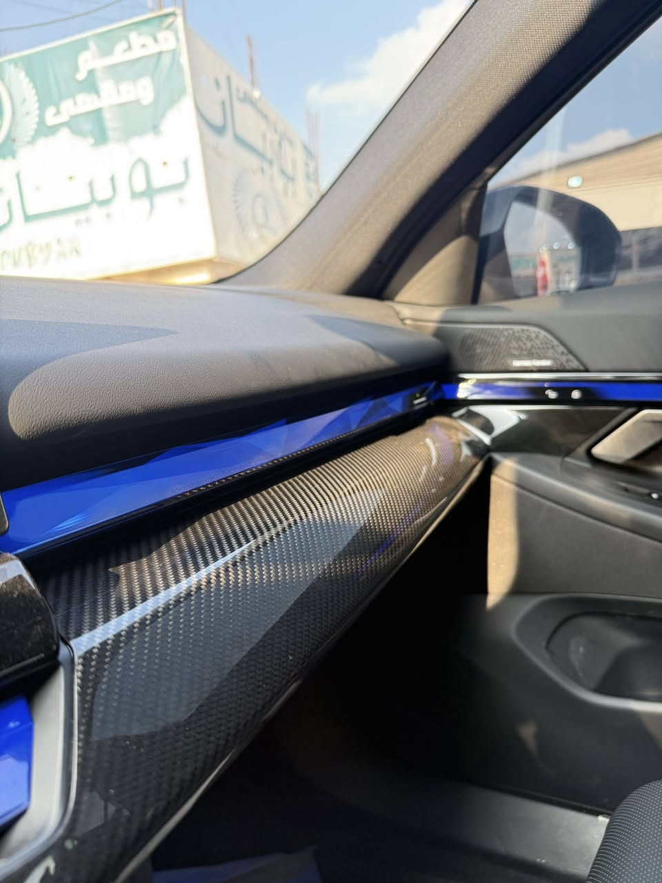 للبيع فقط bmw 540i m pro 2025
ماشيه 19 الف ميل وارد امريكي كلين السياره ضمان دولي

عليها كت كاربون مغلف ppf
التواصل ***********
