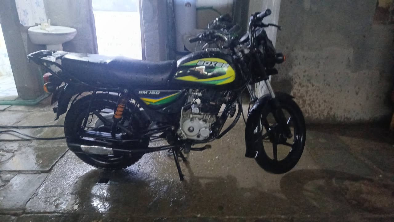 بوكسر البيع مديل 22 وراق سعر مليون 350# #***********
