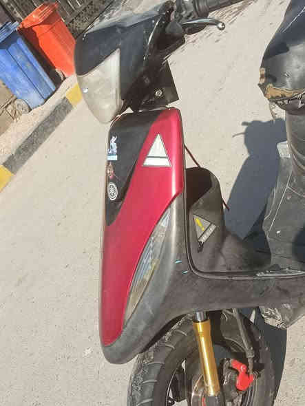 السلام عليكم دراجه ماكس للبيع دراجه كل نقص ما بيها دراجه بلاديه 49 دراجه سلف هندر شغال كهربائياته شغاله مكينه لا تبخير ولا تنقيص مكان الدراجه بغداد حي النصر سعر 650 رقم ***********
