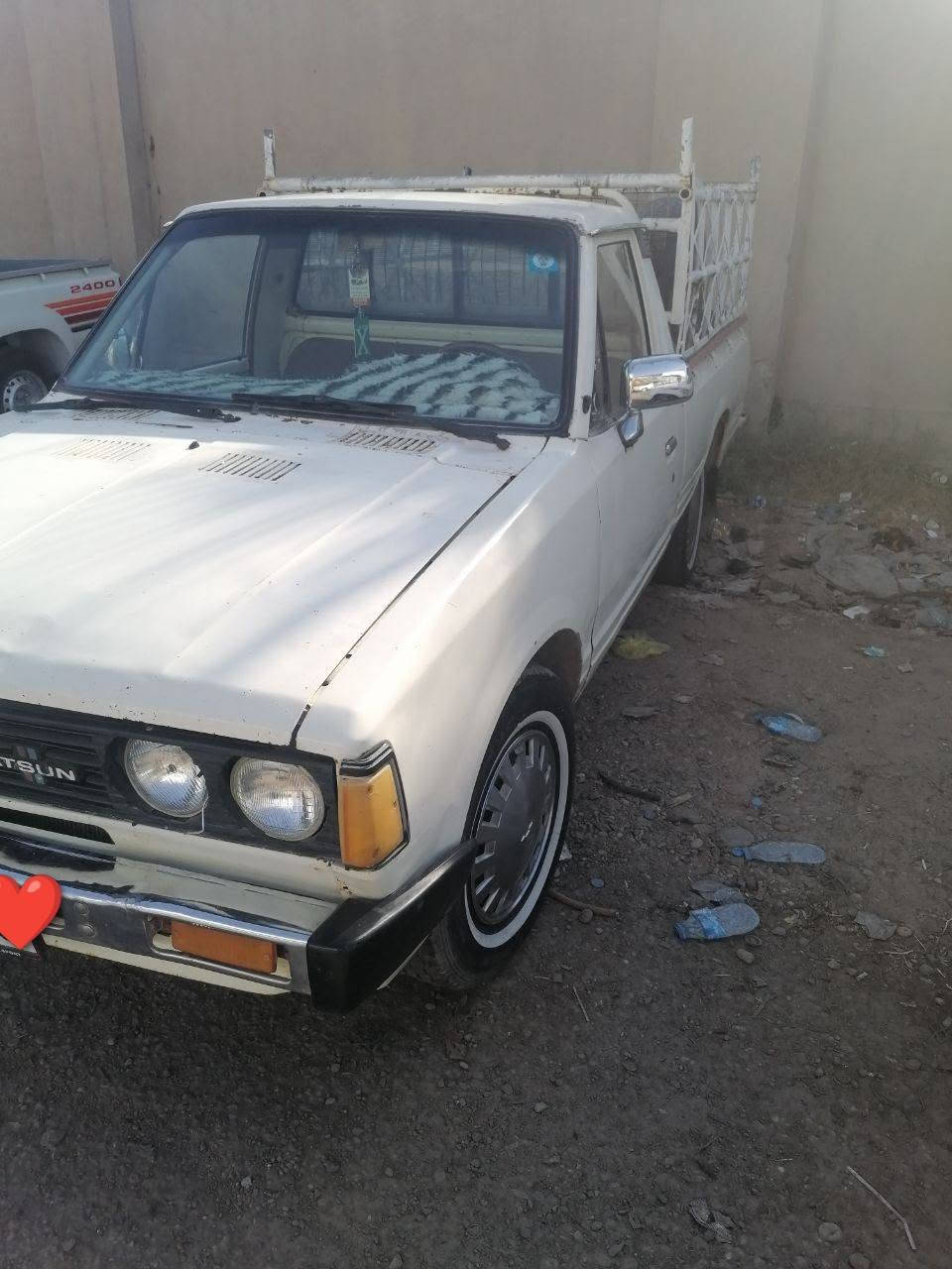 بيكم داتسن موديل 80 رقم نينوى جديد مسطره سياره جاهزه ما تصرف عليها كلشي  مسجل على كاربون مكفوله من الحادث السعر 32وبي مجال مكان السياره موصل تلكيف  رقم الهاتف ***********

