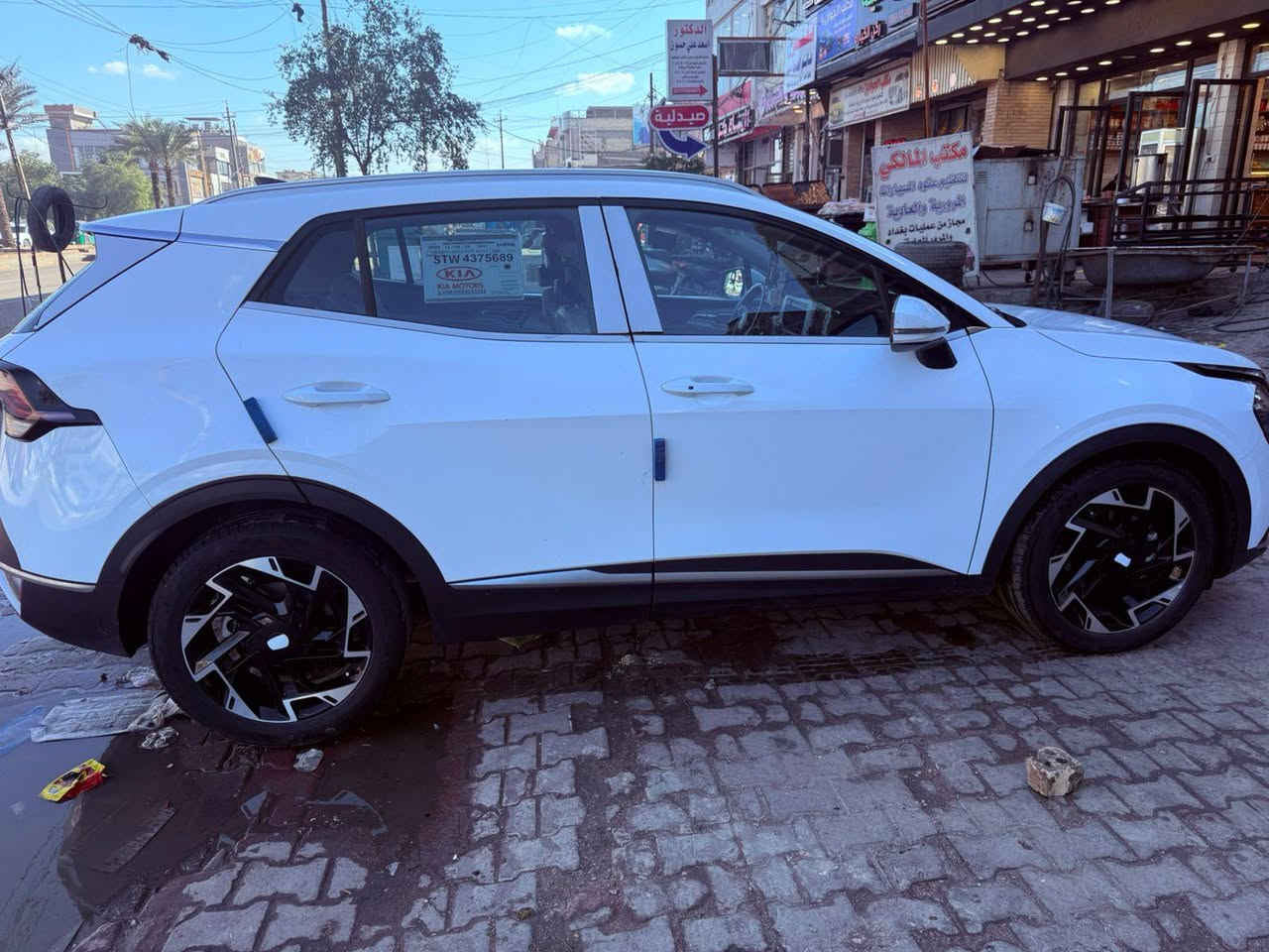 كيا سبورتج موديل ٢٤ خليجي ماشيه ١٩ الف رقم هاتف ***********
