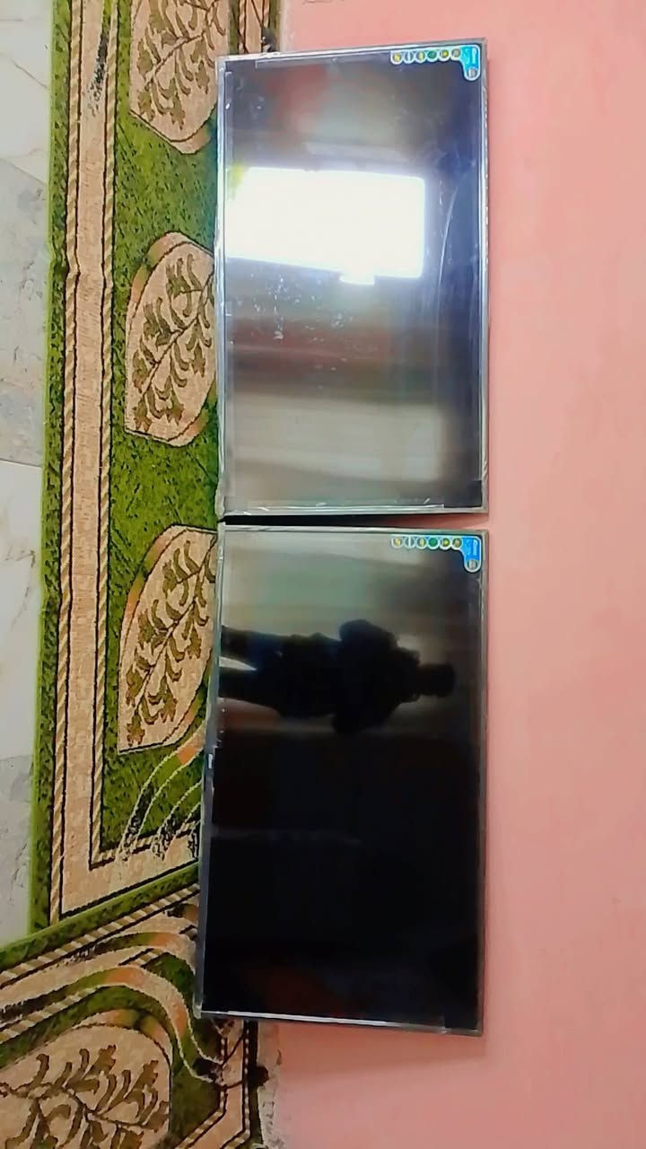 سلام عليكم بلازمه البيع عدد2 حجم55 وحده حجم 50
***********
