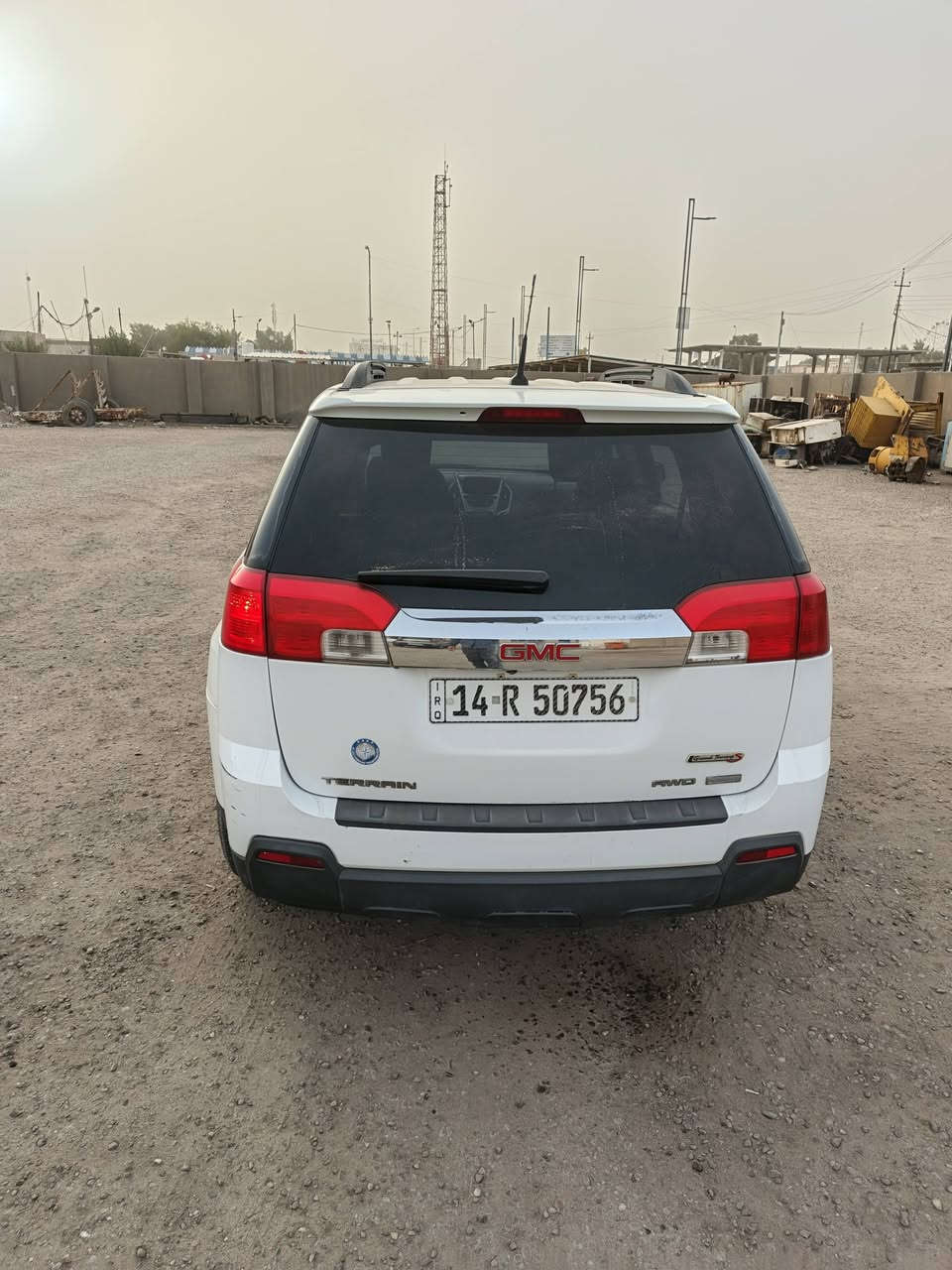 ياالله جمسي تيران موديل ٢٠١٢وارد امريكي كير مكينه تمام رقم بصره شرط التحويل حادث جاملغ خلفي جاهزة حداديه بدي نفس الصور سعر ٩٥لتواصل ***********
