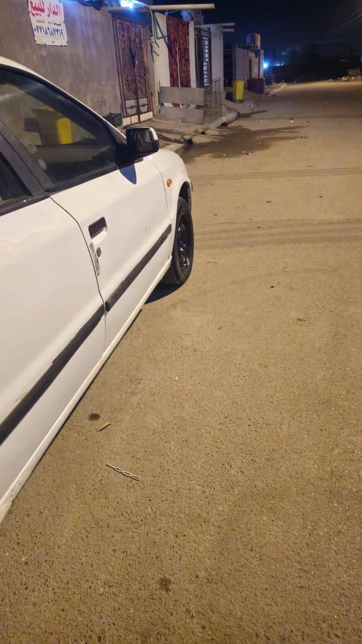 الموديل 2011 بسم الشخص نفسه
رقم جديد سنويه جديده 
كفاله حداديه ومكينه وكير وبدي شوف العين
مكفوله من العيب الشرعي
السعر 35 وبيه مجال للطيبين
التليفون ***********
