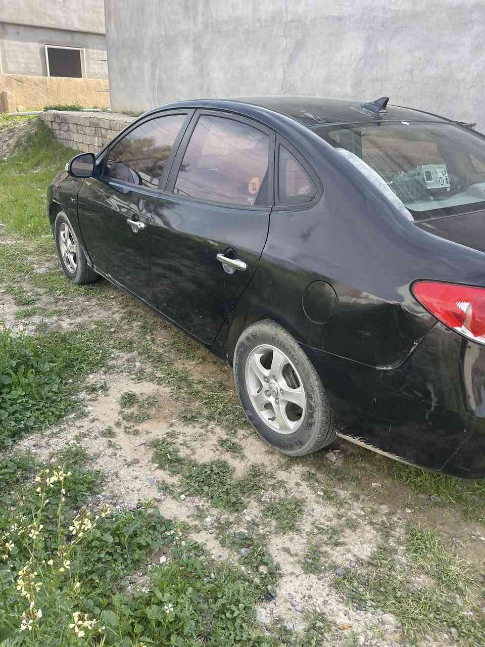 اسلام عليكم 
افانتي 2010 لل بيع 
***********
