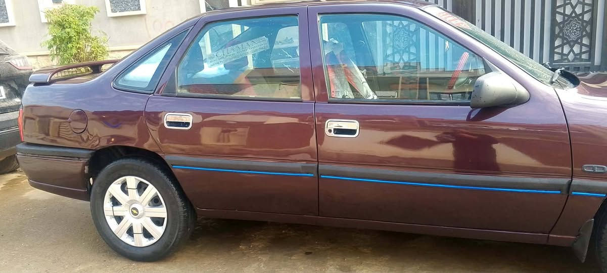 السلام عليكم ابل فكتره موديل 94 صبغ جماليه شرط بدون معجون رقم بغداد جديد السياره بسمي هزه و سنويه جديد  مشروع وطني حجم 20 السعر 42 عنوان موصل الاستفسار رقم الهاتف *********** رقم كورك ***********
