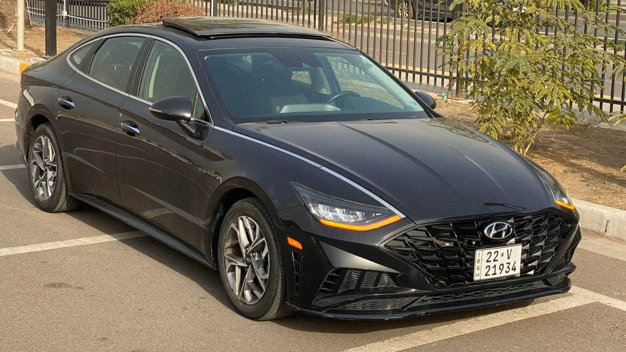 السلام عليكم ( للبيع فقط )

هونداي سوناتا موديل 2023 رقم اربيل 

دخول جديد وترقيم جديد سنويتها الى سنة 2031 

فئة sel بلاص محرك 2500 تنفس طبيعي

السياره فول 1/1 وجميع ايرباكاتها سليمه

حادث السياره جاملغ خلفي موضح بالصور وجتي من امريكا بيها قطعتين رش كلير  الجاملغ مع البنيد بدون قطرة معجون نهائيا ( بدون لغد بدون شاصي حادث جانبي خلفي 

السياره كل قطعها بلاديه وجاهزه

براكيت بدنه راديترات كلها على وضع الشركه 

مواصفات فول وراح اذكر جزء منها 

♣️فتحة سقف بانوراما على طول السقف

♣️بصمة تشغيل + بصمة ابواب وصندوق

♣️كشنات مخمل 

♣️شاشه ايباد كبيره ابل كار بلي 

♣️سياقه اليه + كامره 

♣️كشن كهرباء + تدفئه بالكشنات

♣️رادار امامي وجانبي وخلفي 

♣️اشاير بالمري + نقاط عمياء

♣️تشغيل عن بعد + ويل كب حجم 18 سبورت

♣️اضويه ليد ولايت 4 عدسات +ليد خلفي

♣️كير دكم  

♣️محرك 2500 + 4 انظمة قياده

♣️شاحن لاسلكي +تبريد خلفي منفصل

♣️ماشيه 31 وبعدها على مشي امريكا 

للامانه السياره جديده جدا ومابيها نقص نهائيا وصور امريكا بالمنشور

السعر 174 مكاني بغداد محرك 2t00

تريد وكاله او تحويل ثاني يوم باللي يعجبك

*********** الرمادي, الأنبار
