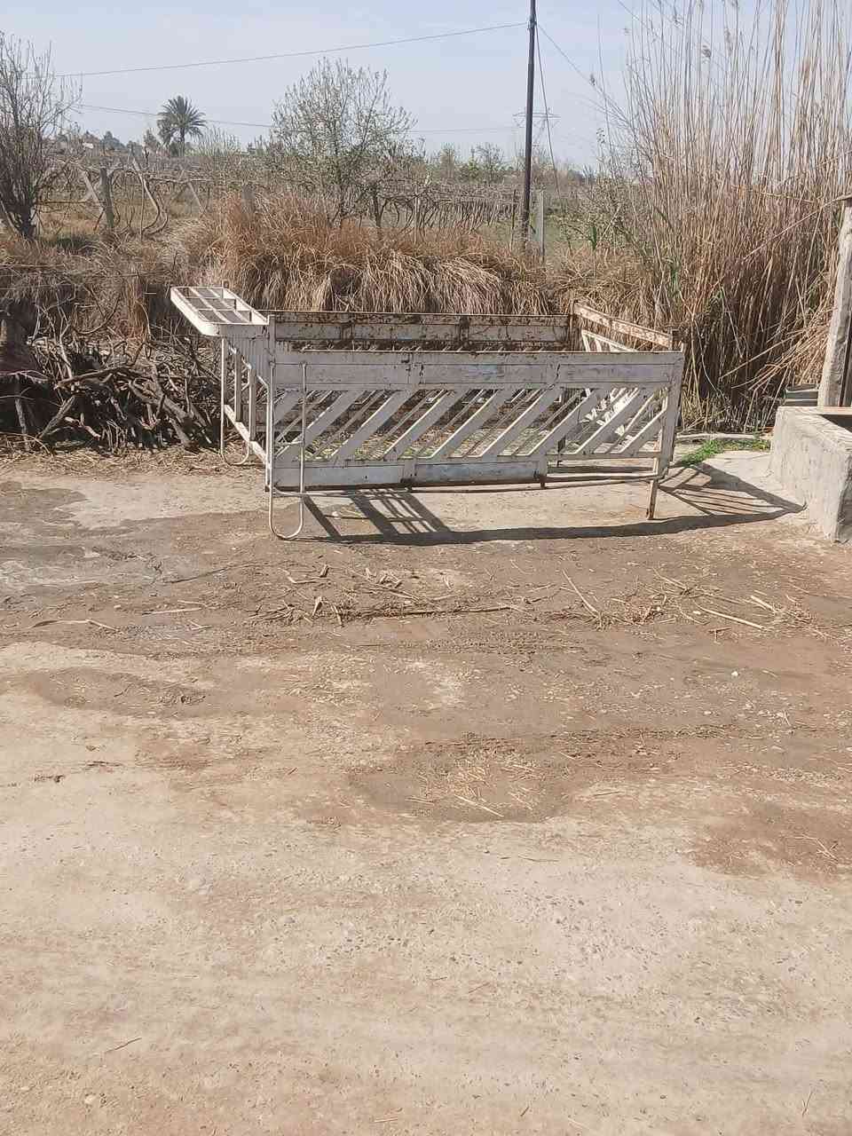 محجر كيه للبيع مكان الدجيل السعر 250 وبي مجال الرقم ///***********
