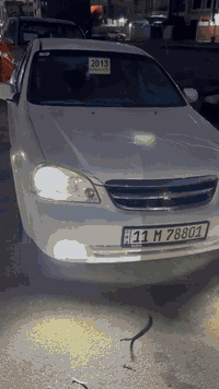 السلام عليكم اوبترا 2013 سياره جاهزه بيه صبغ دوسات  السعر ٩٥ وبيه مجال *********** العنوان بغداد الحرية
