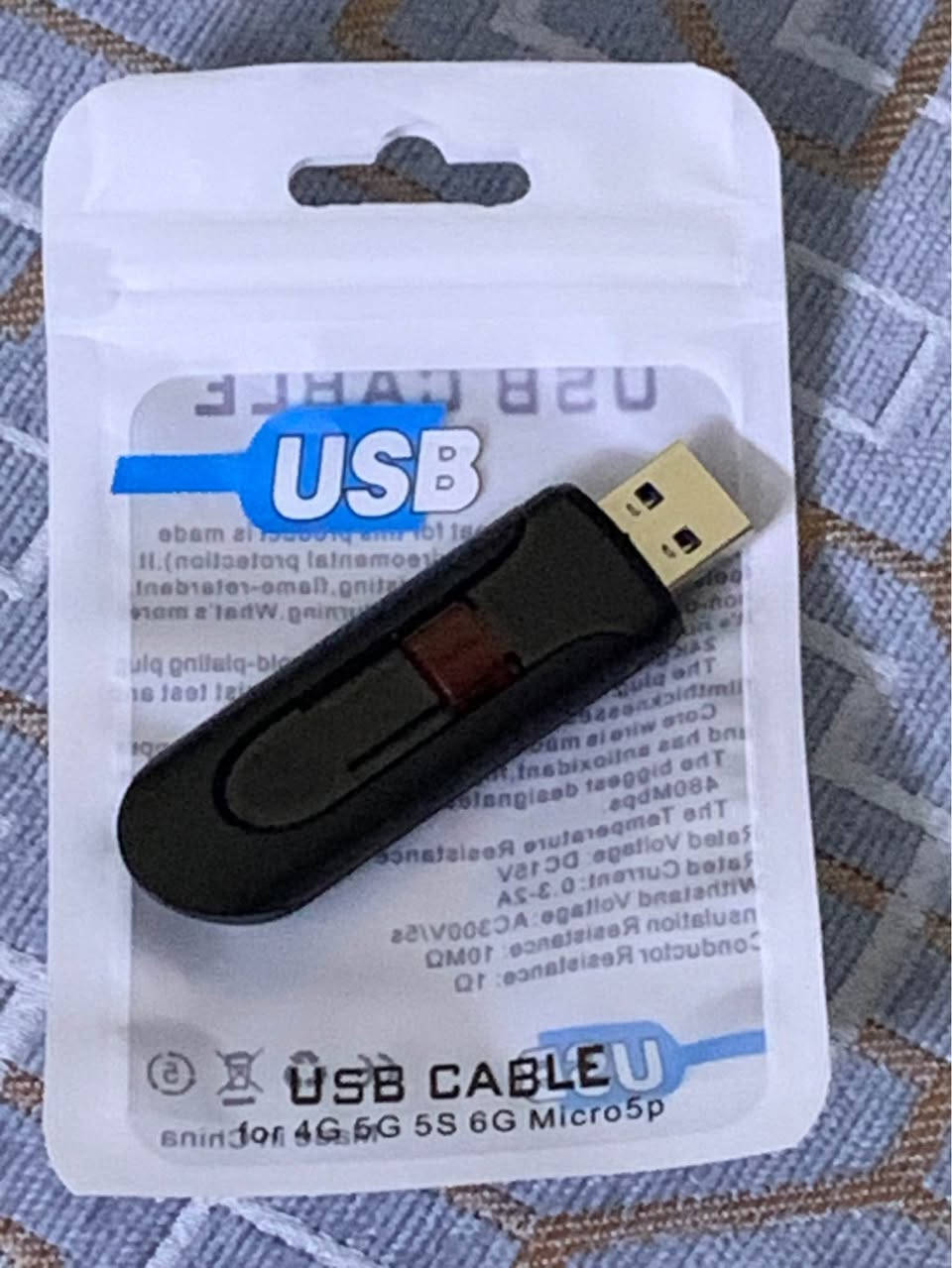 افلاشات. 16.   32. كيكه. للبيع.  بغداد توصيل. محافظات. جمله. مفرد.   *********** بغداد, العراق
