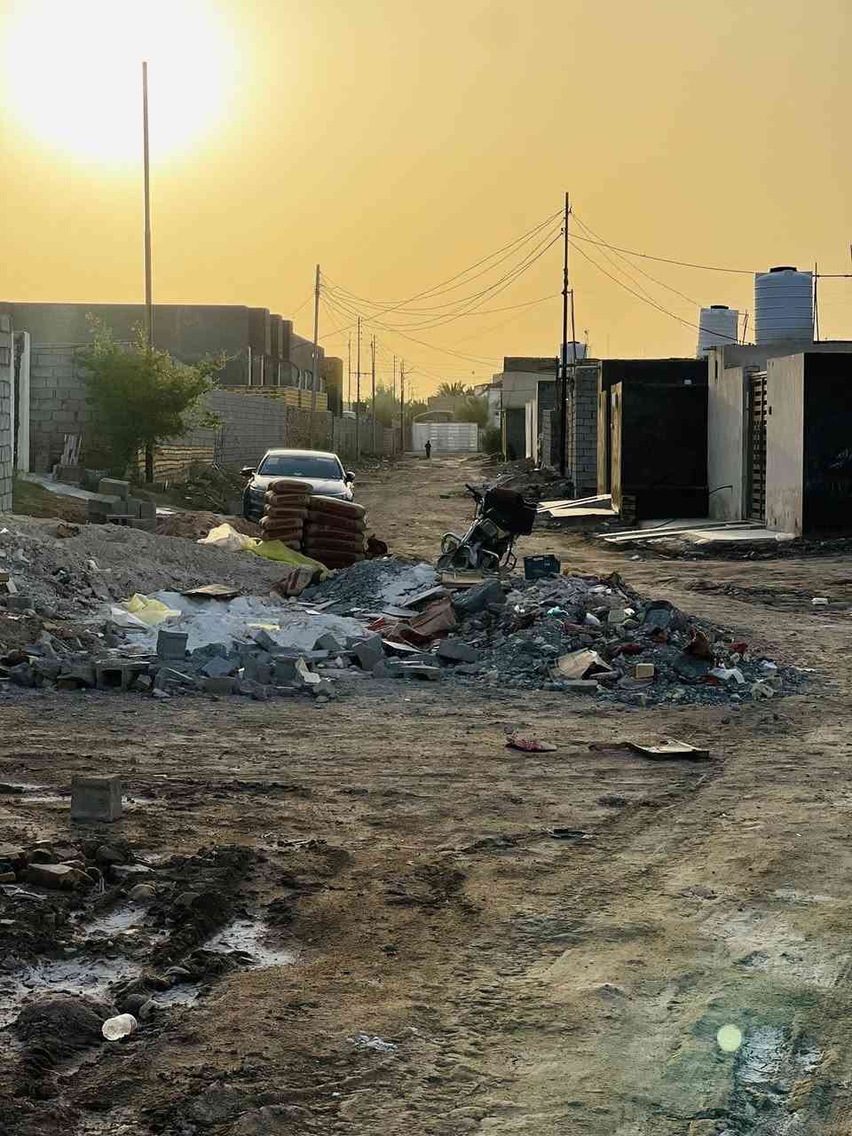 قطعه زراعي للبيع
مساحه ٢٥٠م  واجه ١١ ونص ونزال ٢٢
المكان شط الوفاء (ال نياز ) قرب عيادة الوفاء للبيطره
الاستفسار ***********
