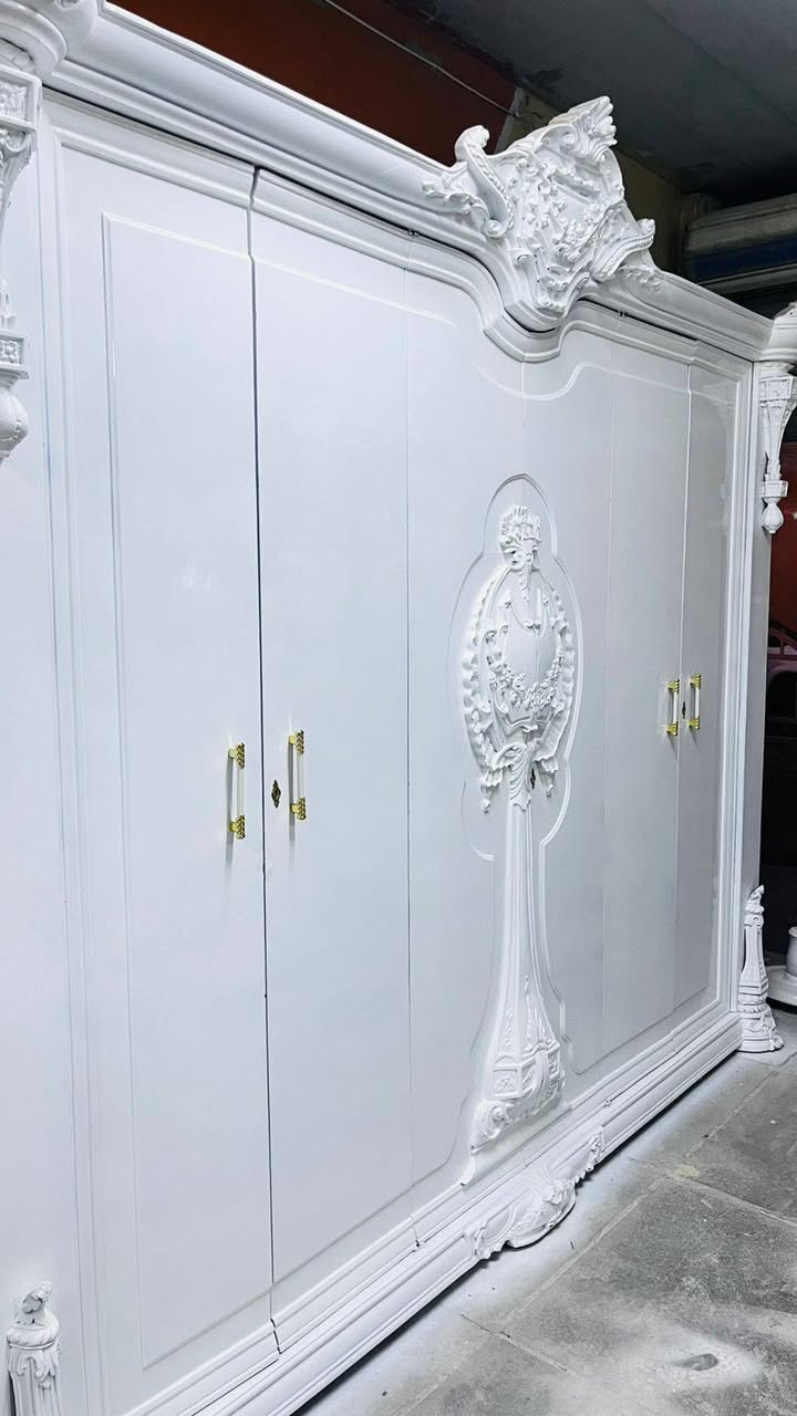 غرفه مستخدم مصري زان دمياطي ملكي درجه اولى المكان بغداد للاستفسار خاص أو واتساب ***********
