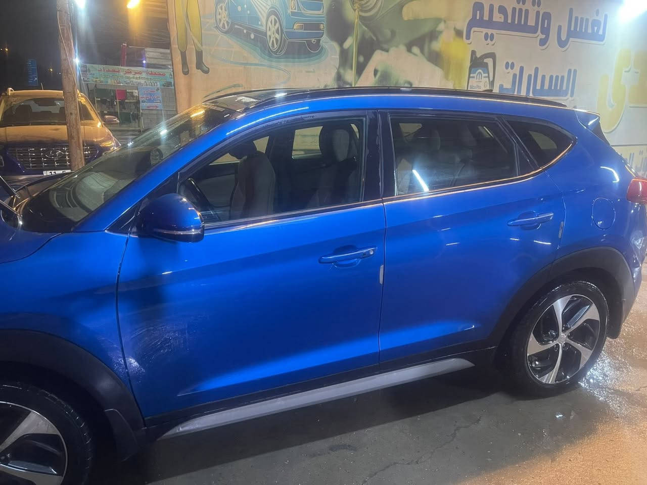 توسان امريكي موديل 17رقم بغداد   مكانها الدوره حي اسيا موصفاته فول و1ع و1 مامتواجد ع نت الاتصال ع رقم 
سعرها 137 وبيه مجال بسيط ‭0780 315 6324‬
