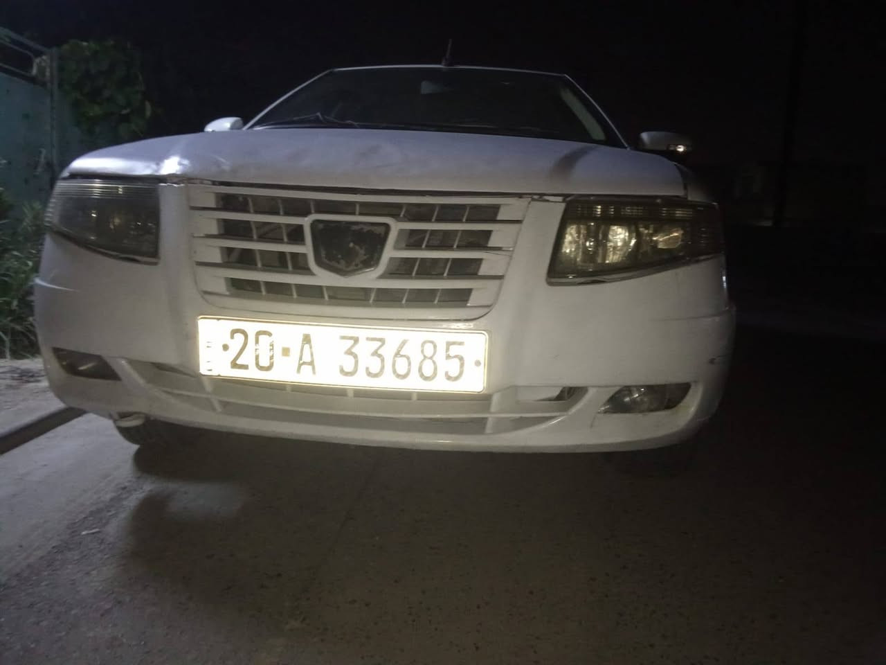 السلام عليكم سمندسورن موديل 2014لون ابيض رقم انكليزي الكشر مكفول من الظربه والصبغ محرك بي تبخير تبريد شغال مكانهه بغداد الشعب حي البساتين السعر 33ورقه بيهه مجال للشراي للاستفسار ***********
