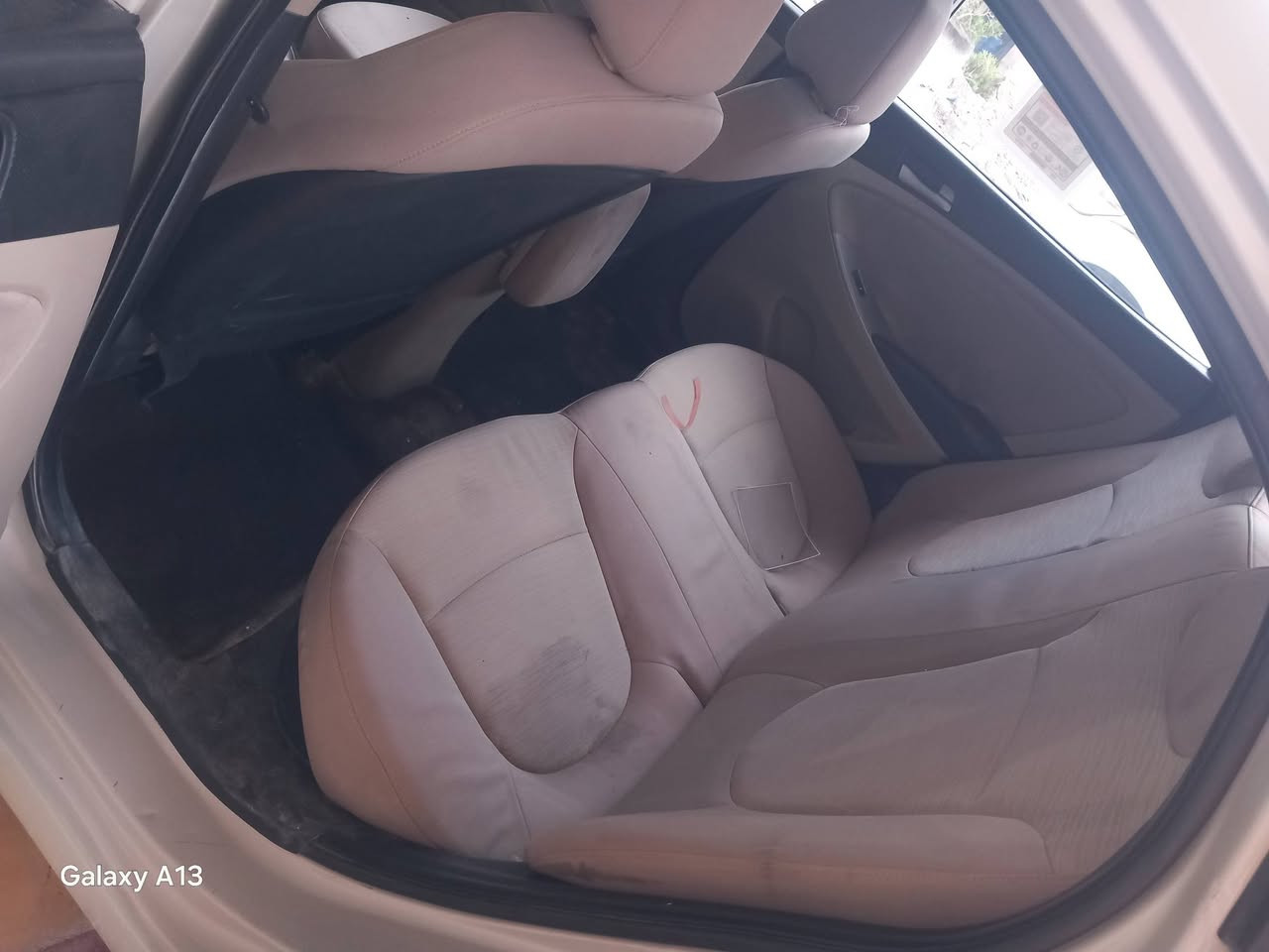 سلام عليكم اكسنت مديل ٢٠١٧ خليجيه رقم بصره سنويه لل٣٠ جديده تحويل باسم المشتري مكينه ١٦٠٠ دبل قطره سيار تشغيل بصمه ويل كب بلادي تخم تاير حداده ميه بالميه مكفوله منضربه والمعجون بيها رشه حزام جماليه فقط مكينه وكير كفاله مامفتوح بيها برغي السياره جديد كلش السعر ٨٣ وبيها مجال مكانها البصره قضاء المدينه هاتف ***********او
