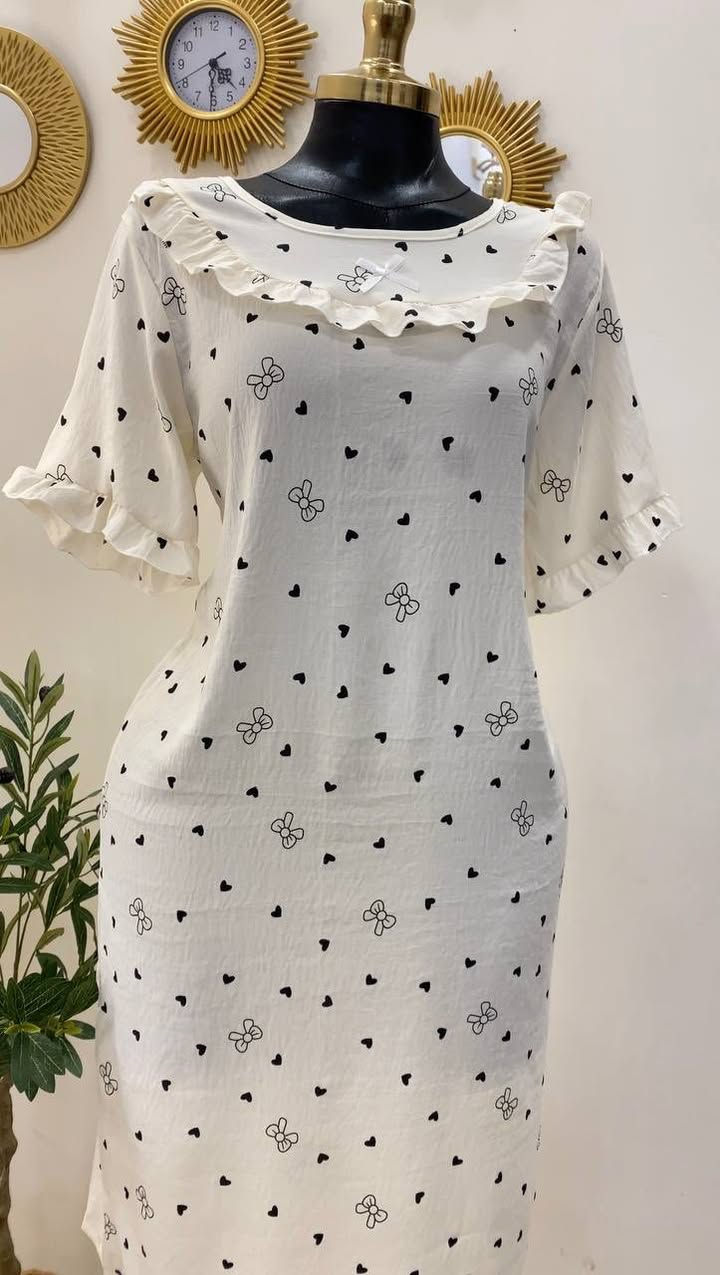 ⁨ ⁨ ✨🌸 توفر الآن 🌸✨

👗 دشداشة قصير
🧵 خامة كريشة ناعمة ومرتبة
✨ موديلين مختلفين 👌
🎨 تشكيلة تقريباً 6 نقشات
📏القياس فري سايز 

#لايك #كومنت #اكسبلورexplore


**إذا كنت صاحب هذا الإعلان وتريد حذفه لأي سبب، رجاءا أرسل رسالة إلى الدعم الفني**