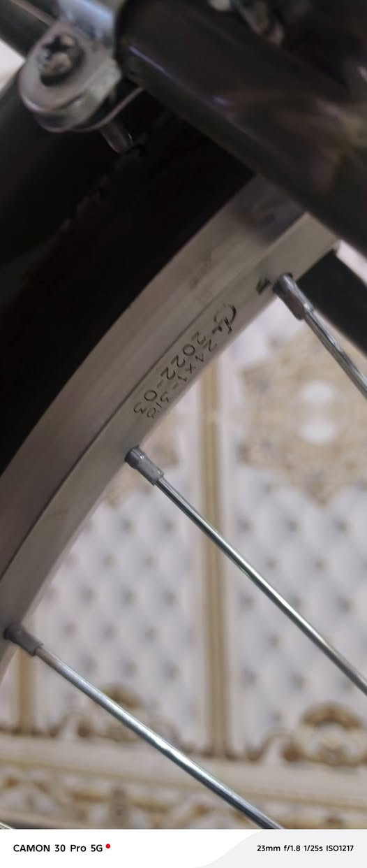 السلام عليكم 🩶
متاح بايسكل سانتوس 🩶

لون سمنتي🩶

مكاني خـاص 🩶

الحجم 24🩶

السعر 120🩶


**إذا كنت صاحب هذا الإعلان وتريد حذفه لأي سبب، رجاءا أرسل رسالة إلى الدعم الفني**