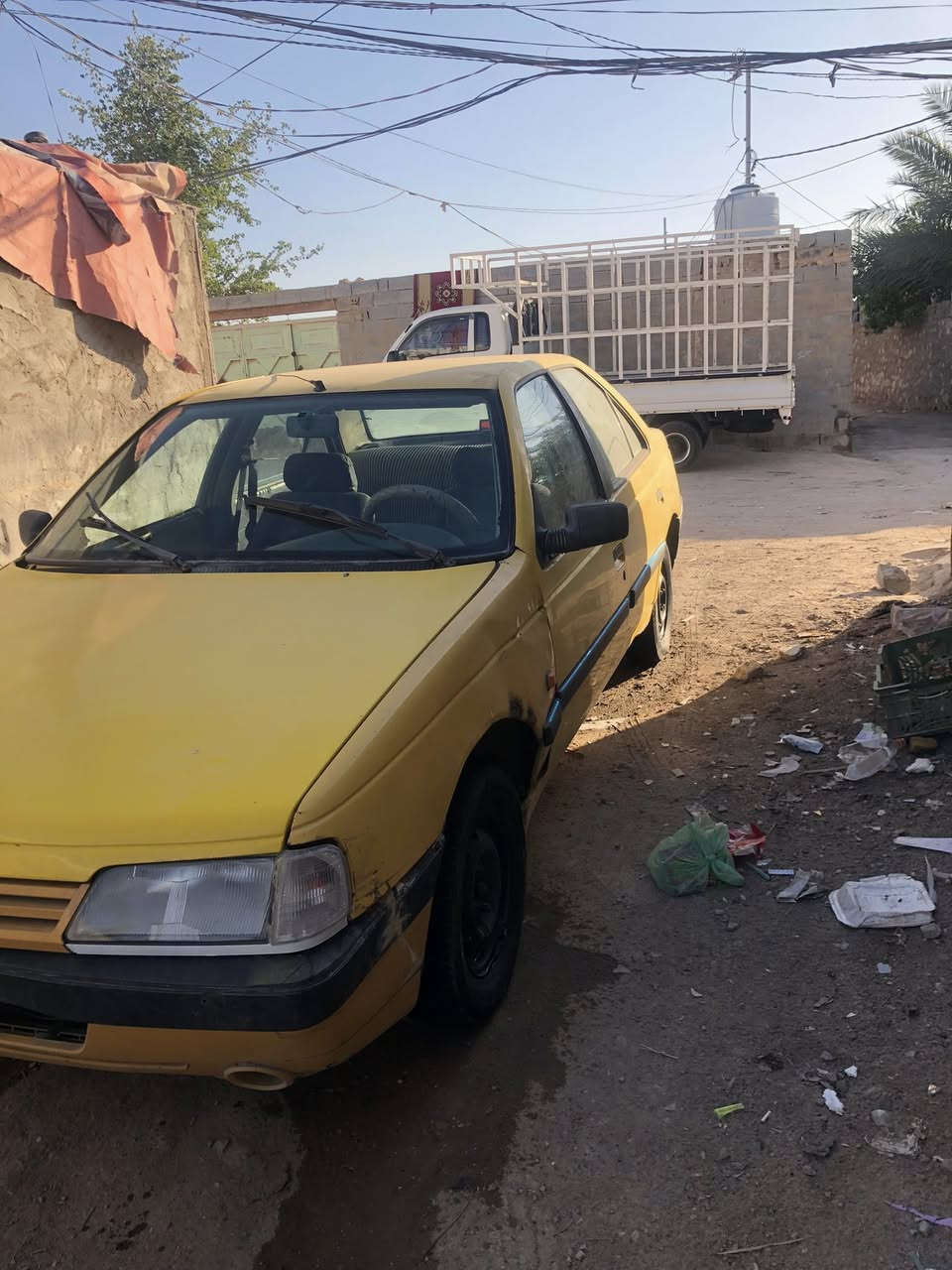 يالله سلام عليكم بيجو. روه للبيع. كير محرك ونجي ناعم. محرك وكير. كلشي مابيهن.  سياره عوزهه بس حداديه ودوشمه. فقط. بدون راعي اتكفلك سرقه وعشاير. سعر. 13وبيهه مجال للطيين /رقمي. ***********
