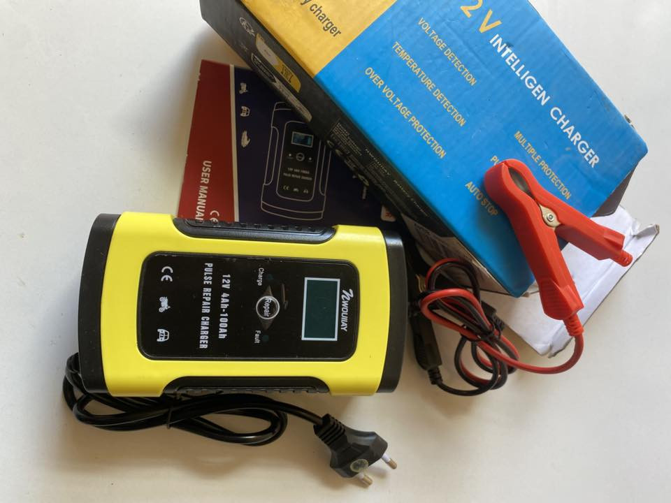 شاحن بطاريات ذكي (12 فولت - 6 أمبير)، مصمم لشحن وصيانة مجموعة واسعة من بطاريات السيارات والدراجات النارية.


**إذا كنت صاحب هذا الإعلان وتريد حذفه لأي سبب، رجاءا أرسل رسالة إلى الدعم الفني**