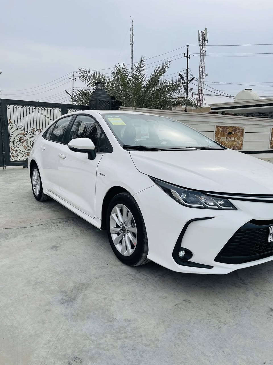 السلام عليكم
لبيع كورلا هايبرد 2025 شكل الخليجي 
رقم بغداد الجديد تحويل مباشر بسمي 
مكفوله كفاله عامه من بارد صبغ 
المواصفات 
كشنات جلد // بصمه ابواب // بصمه تشغل // سلايت // سايد بريك كهرباء //اوتو هولد // تبريد قطعتين // تبريد شاشه // 
تحديد مسار // رادار امامي // كامره خلفيه 
معروف مواصفات الكورلا 
مكان السيارة بغداد 
ماشيه ((10)) KM
السعر (158)وبيها مجال 
الاتصال ‭ ‭0775 271 6995‬
