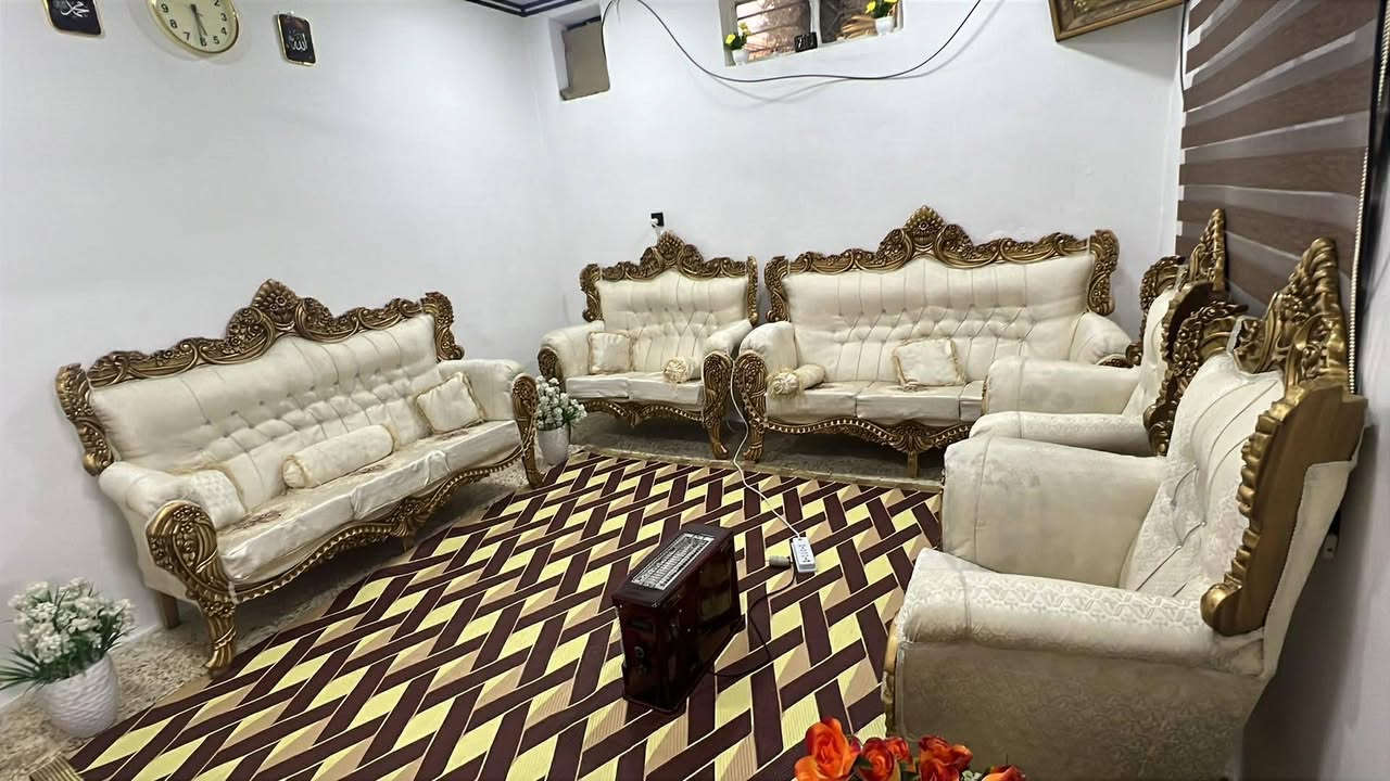 للبيع
طخم ‏خشب صاج اخوو الجديد

5/////قطع

سعر /////400وبي مجال


**إذا كنت صاحب هذا الإعلان وتريد حذفه لأي سبب، رجاءا أرسل رسالة إلى الدعم الفني**