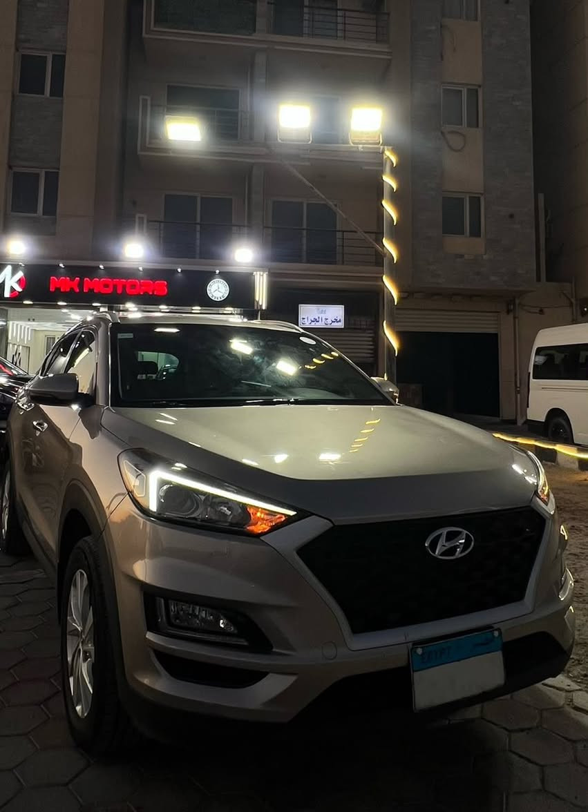 � هيونداي توسان 2020
✅ الفئة الثانية
✅ عداد 118,000 كم
✅ فابريكا بالكامل
✅ حالة ممتازة وجاهزة للمعاينة

🔥 سيارة تجمع بين الاعتمادية، الراحة، والثبات على الطريق.

📍 متاح التقسيط والكاش
📞 01228789053


**إذا كنت صاحب هذا الإعلان وتريد حذفه لأي سبب، رجاءا أرسل رسالة إلى الدعم الفني**