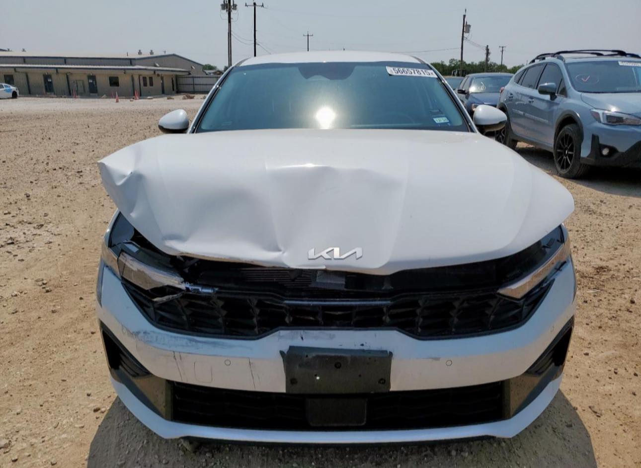 للبيع K5 2025 على حالته 
مواصفات LXS
سياره جديده مشي ٢٨٠٠ميل

سياره يترقم شمالي حالياً واصل و حاضر
وياه ٣ شهر للترقيم عقد شركه يطلع باسماك
سعر سياره ١٥٨ ورقه بيه مجال بسيط

***********
