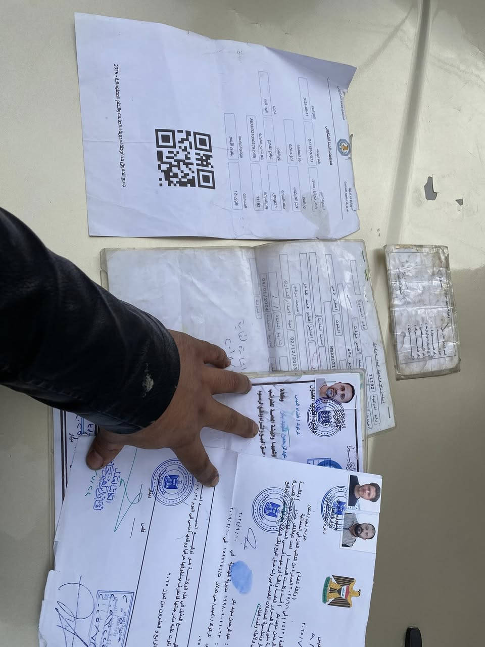 ***********       ***********بة ناوي خودا پيئم ٥٢٥گير تؤ ماتيك  گيرومةكينة بةشرت    همو كارباي ئيش دة كات سيلات ئةي بيئس  سوكات سورحة كوشن هيتر   توندو تول  هيج مسرفي نية    سةنوي  بانكانة وكالة  واجيهة هةمو ئةسياي خوي لة كةرة   سحري ٢٧ورقة  شوين هةولير خبات  ***********        ***********
