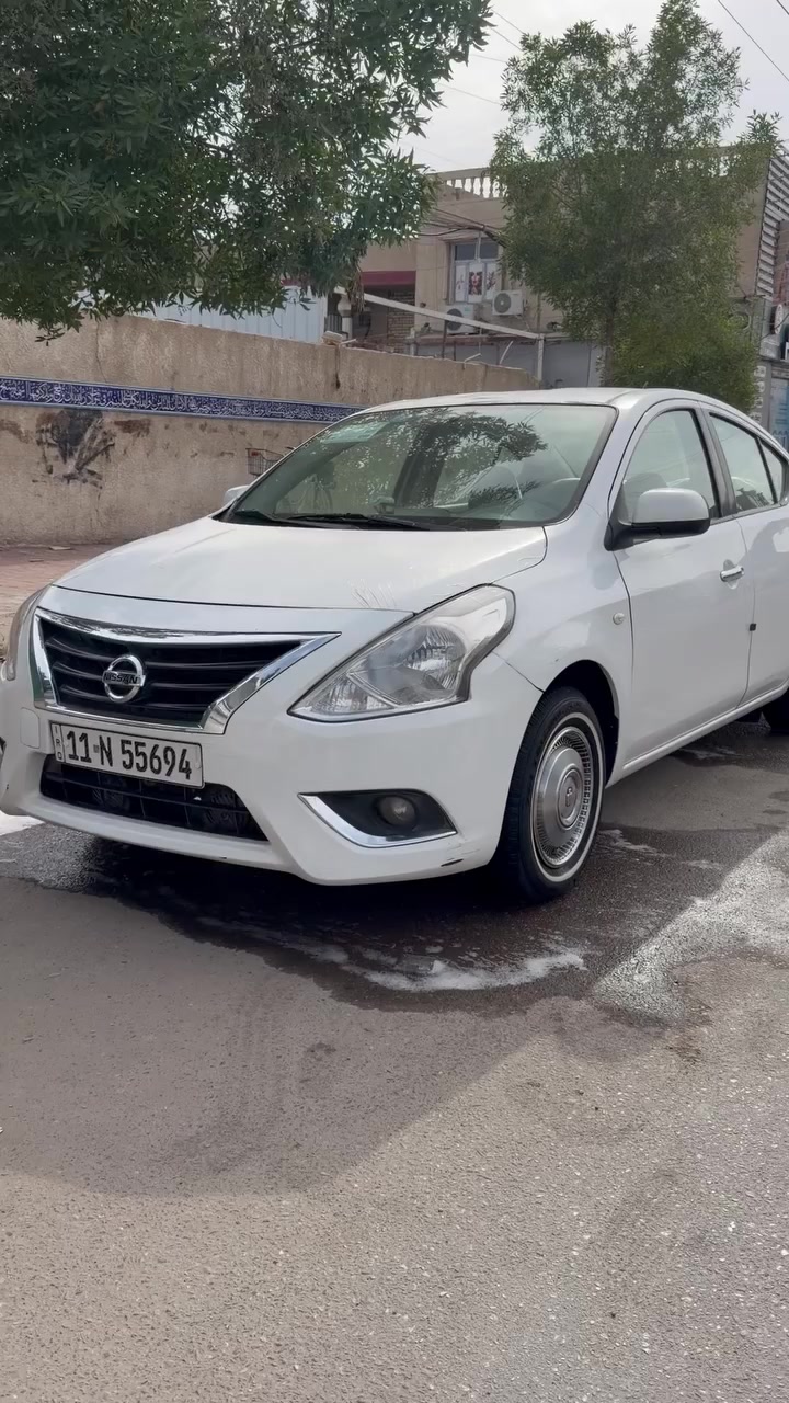 السلام عليكم نيسان صني
٢٠١٨ للبيع 
سياره بيها باب صدر صبغ بدون معجون 
وبيها شخط بل باب الي ورا صدر خفيف 
الباقي كله كفاله صدر جديد 
منضومه غاز منضومه زنون تخم تاير دوشمه عام 
سياره ماشيه ٣١٠  استعمال شخصي 

١٠٧ وبيها مجال 
***********
البياع تقاطع درويش
