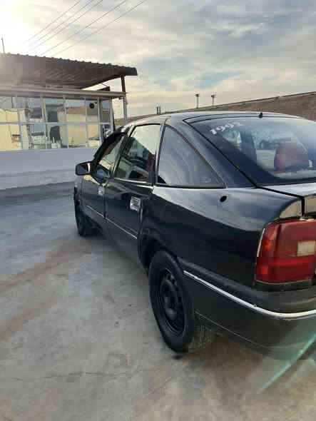 اوبل فكتره موديل 1991 مشروع وطني سنويه جديده دفتر بانزين بيها محرك 18 كير محرك كله شرط كهربائيات كلها شغاله سعر 33 بي مجال 
***********
