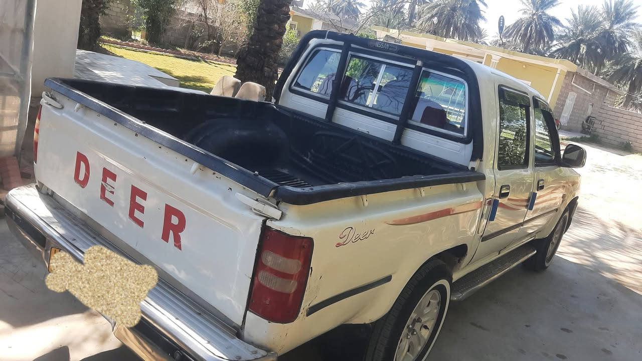 سلام عليكم سيارة دير مديل ٢٠١٤ سنوية السيارة ٢٠٢٨ رقم ديالى نكليزي صاحب السيارة موجود سعر سيارة ٥٧ ورقه  السيارة مشروع وطني رقم هاتف ***********
