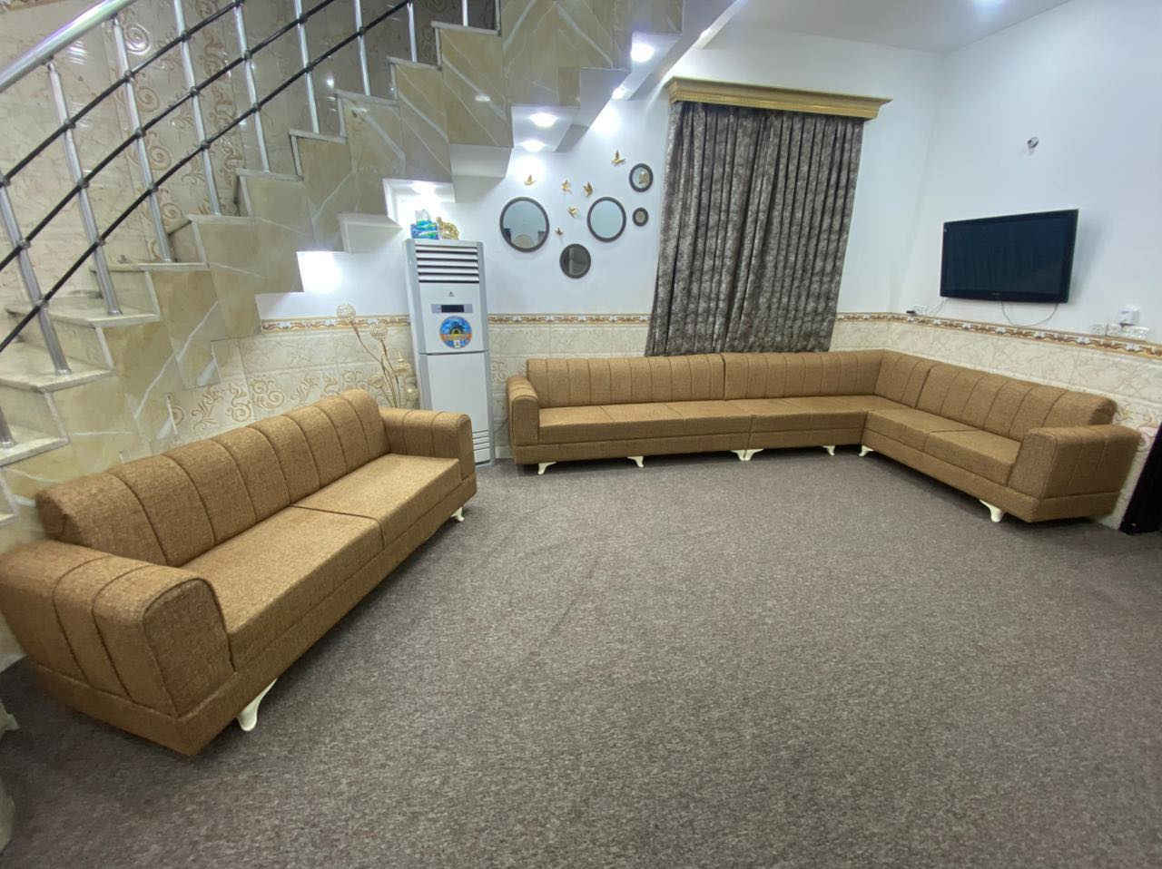 #السماوة عرض خاص يقدم لكم  معرض سنتر جيرمن 
 ديوان بلوك اسود شرط 16 ملم 💣
 خشب روسي 🔨🔨
سفنج مميز اول ( الاخضر ) 🪛🪛
قماش حسب طلب الزبون يعني (( جاكور او قديفه او شامو او حرير او وتر بروف او كتان  او شانيل ))يعني حسب ختيارك 
الاسعار من 75 الف إلى 100 الف حسب الموديل و نوع الاقمشه 
❤️موجود توصيل داخل السماوه فقط 
للطلب والاستفسار ضع تعليق او راسل الصفحه 
عنوان / السماوة قرب جسر الشهداء قرب مطعم شاطئ الفرات منطقة ال ضويف
الاتصال / ***********
او ارسال رساله على الواتساب
