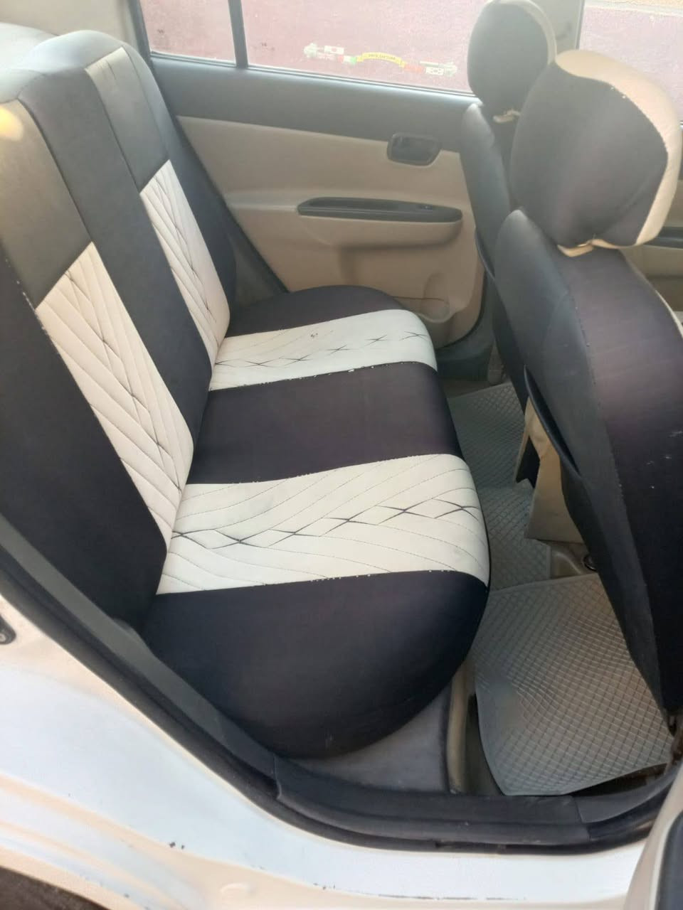 السلام عليكم
اكسنت ٢٠٠٩ رقم بغداد انكليزي بسمنه سياره جاهزه من كلشي تخم تاير صدر كهربائيات كلها شغاله السعر ٨٠ بيها مجال بسيط
مكاني بغداد
***********
