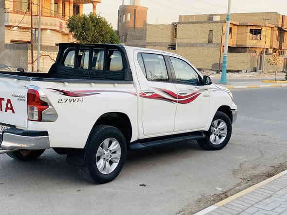 سلام عليكم للبيع بيكم هايلوكس فورويل مديل 2020 بسمي مداور ثاني يوم رقم مثنى مكفوله كفاله عامه من كلشي مكينه كير حداديه تبريد كله جاهز السعر 253 وبيه مجال المكان سماوه المركز 
***********
