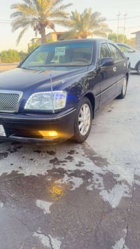 كراون • ٢٠٠٢ • كفالة