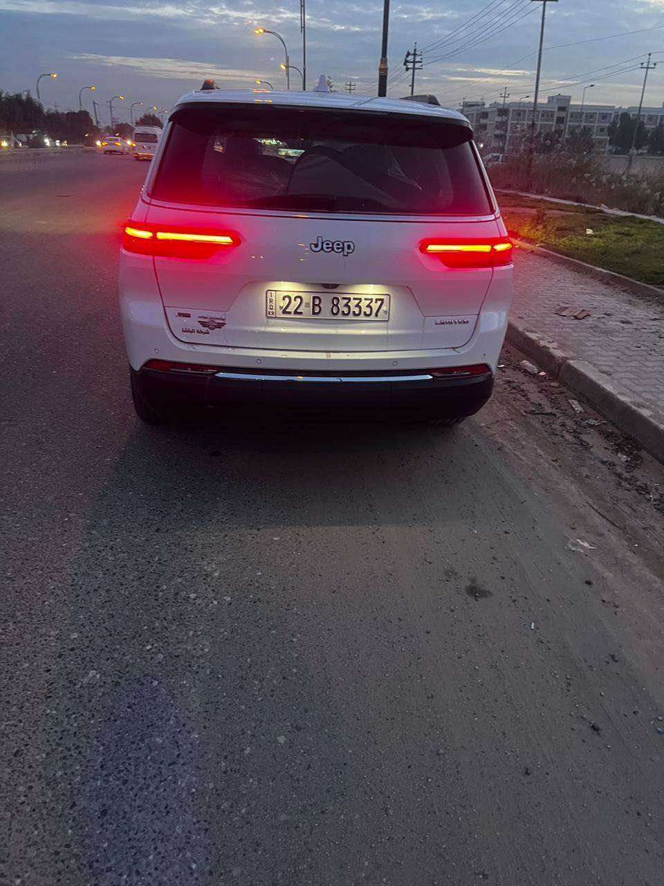 السلام عليكم سياره جيب 2022 وارد خليجي فول مواصفات ماشيه27000 زيرو رقم أربيل باسمي السعر 380 ورقه وبيهه مجال
الرقم***********
