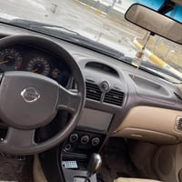 ئۆتۆمبێل: نیسان سەنی کۆری2010   ئۆتۆماتیک ١٩٨ هەزار رۆیوە هەموو گیانی ...