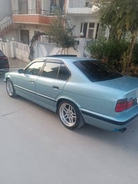 بي ام • ١٩٩٠ • جير عادي