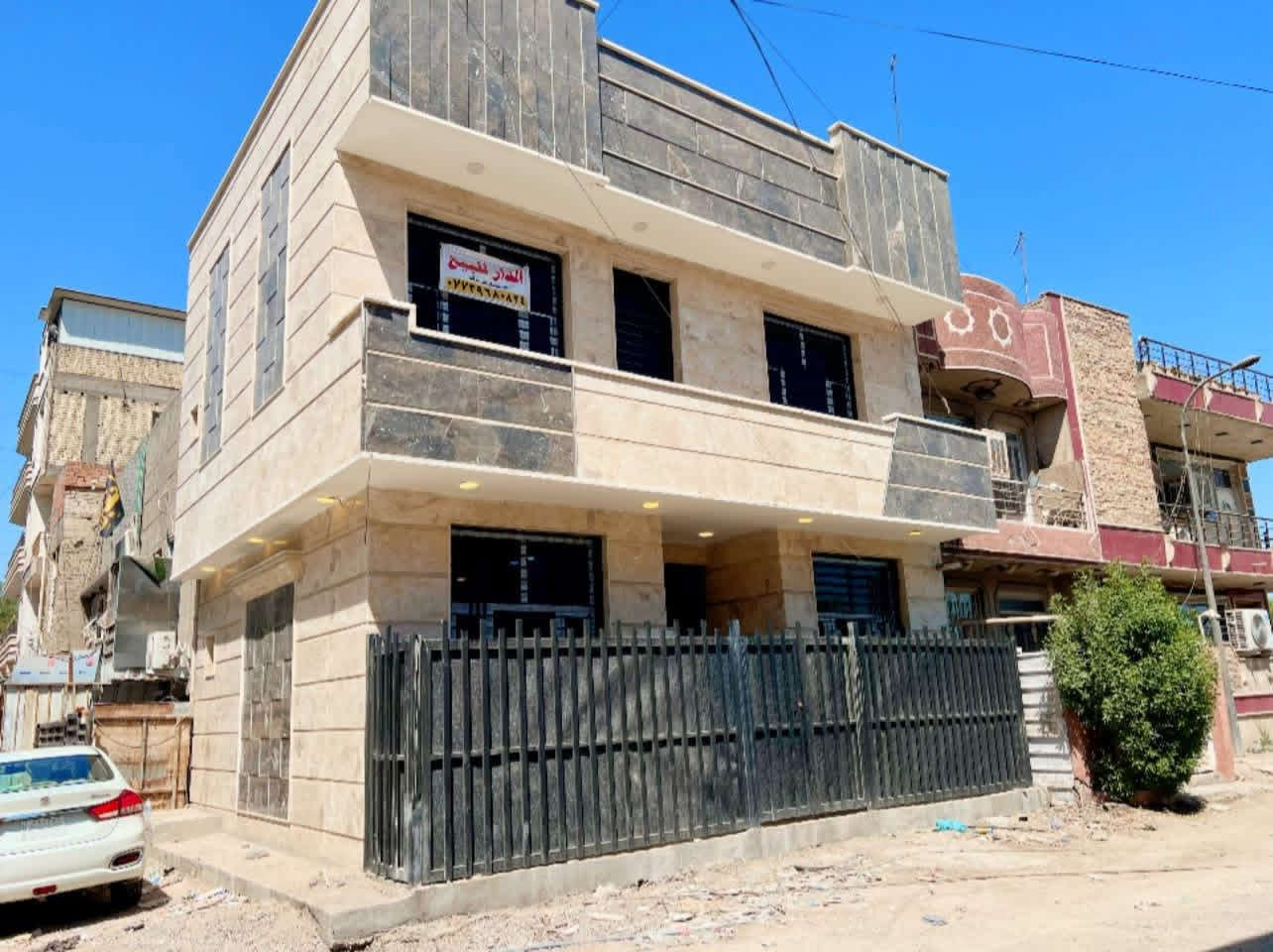 مكتب ياسر الزبيدي للعقار 🏠
الدار للبيع. ركن  بناء حديث 2025.     موقع مميز 

المساحة. 47م.     الواجهة.  9م.     النزال. 6م

يحتوي.  غرفة ارضية. صالة.  خدمات. 

  الطابق. الاول.  غرفتين. خدمات. 

الموقع.   القاهرة. الثانية.  قرب الشارع العام. 

‎*   ياسر الزبيدي للأستثمار العقاري 
‎* بغداد - القاهره- شارع حسينة أل الرسول
‎* او الاتصال الارقام التالية
‎‏* ‭0771 320 6707‬
