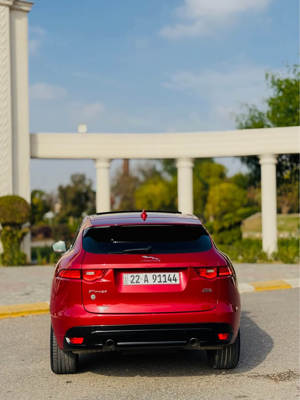 جاكوارF PACE
موديل 2019
شةريكة سةردار
مواسفات فول R Sport
پانؤراما -داتاشؤ -گيج اليكتروني -سندوق كارةباي -رادار 
بي سبوغ تةنيا يةك بست ساردةكوتي هةية 
بي خةلةل كارةباي هةموشتي بةشةرت 
بةناوي خومة تةحويل وةكالة بةشةرت 

ژمارة موبايل *********** أربيل, العراق
