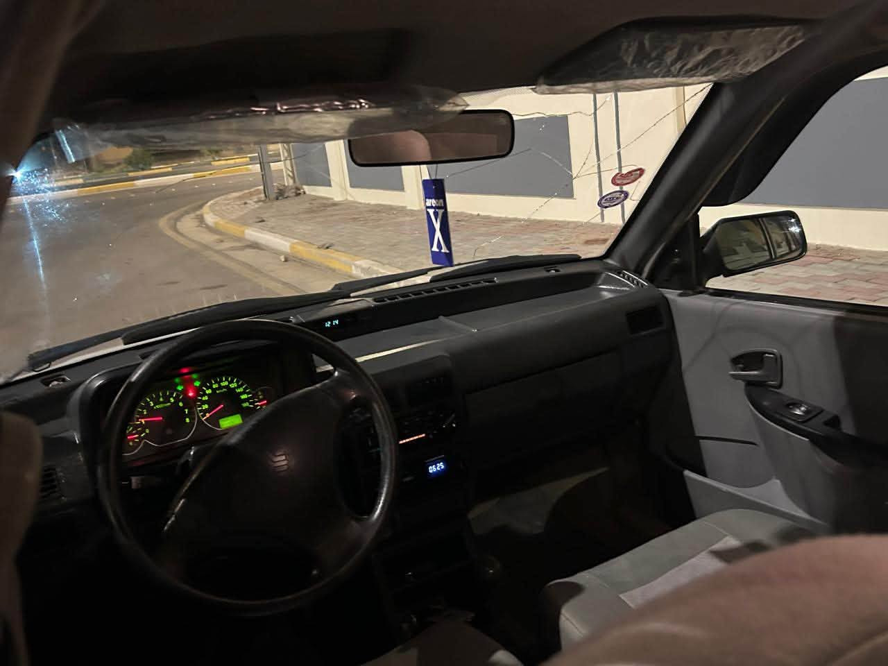 السلام عليكم سايبه موديل ٢٠١١ مكينه كير حداديه شواصي كفاله عامه سياره عله وضع الشركه عنوان كربلاء هاتف ***********
